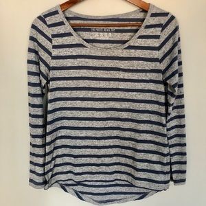 striped long sleeve t-shirt